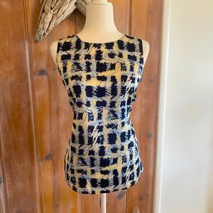 St. John Silk Shell Top Sleeveless. Size Small